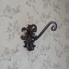 Кронштейн настенный для кашпо и фонаря